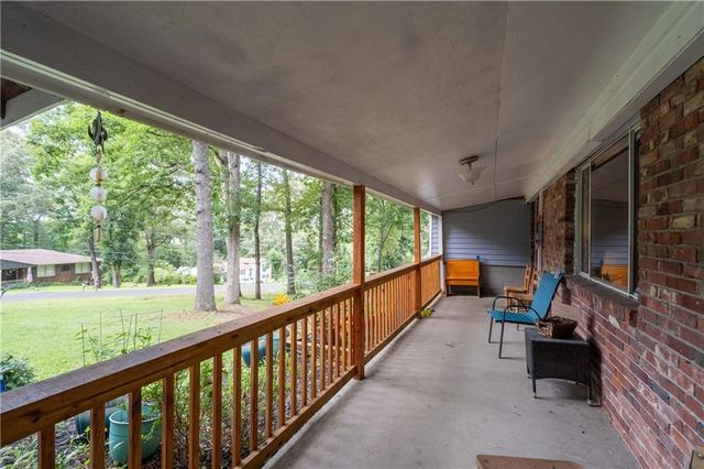 31 Rock Fence Circle SE, Cartersville, GA 30121