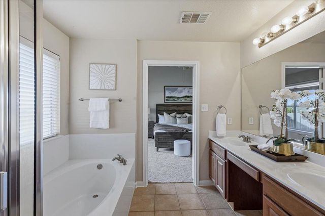 4495 Heritage Well LN, Round Rock, TX 78665