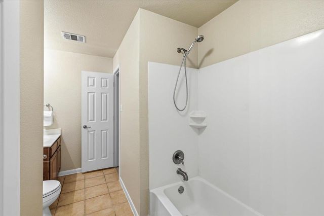 4495 Heritage Well LN, Round Rock, TX 78665