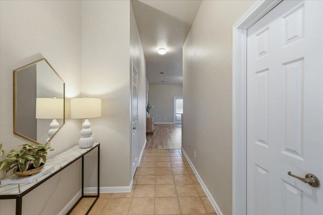 4495 Heritage Well LN, Round Rock, TX 78665