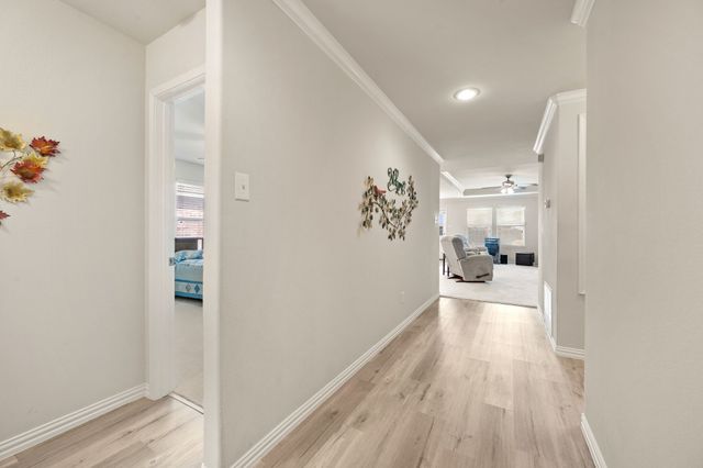 704 Bastrop Drive, Arlington, TX 76002