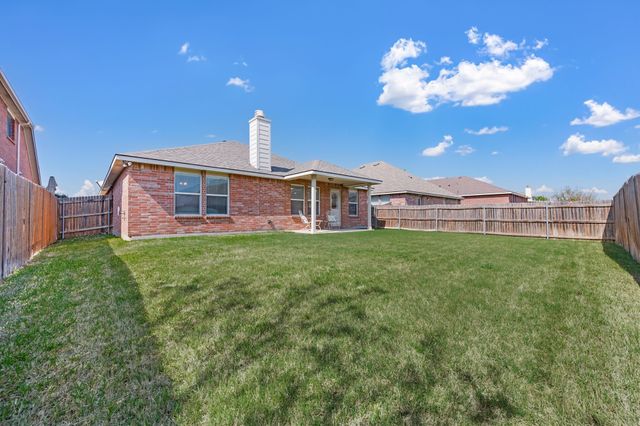 704 Bastrop Drive, Arlington, TX 76002