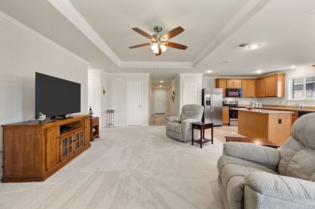 704 Bastrop Drive, Arlington, TX 76002