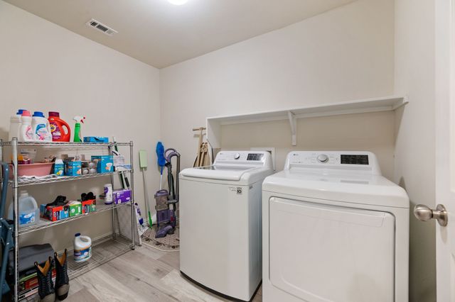 704 Bastrop Drive, Arlington, TX 76002