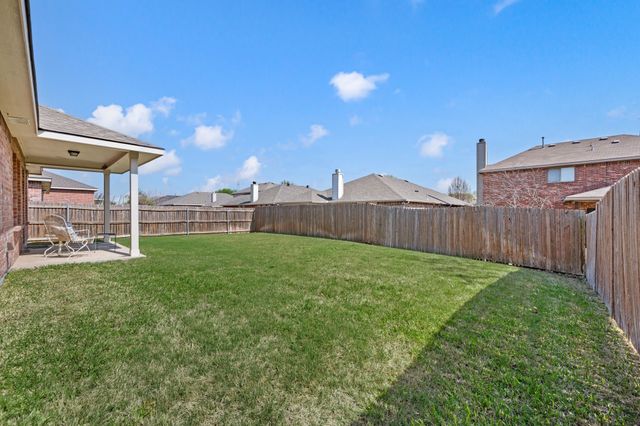 704 Bastrop Drive, Arlington, TX 76002