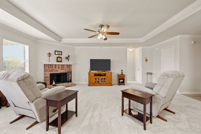 704 Bastrop Drive, Arlington, TX 76002