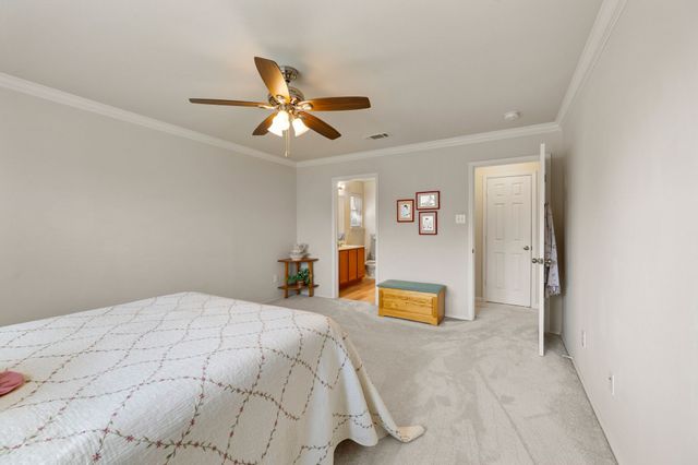 704 Bastrop Drive, Arlington, TX 76002