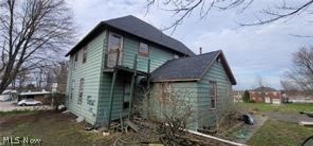 323 W Liberty, Hubbard, OH 44425