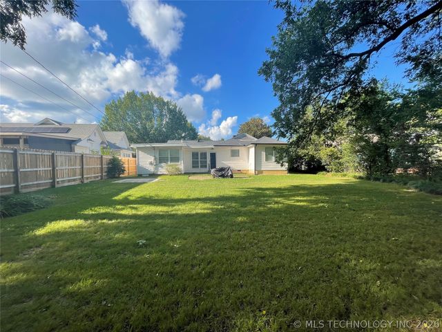 1418 3rd Avenue SW, Ardmore, OK 73401