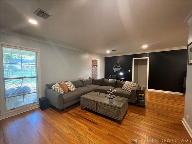 1418 3rd Avenue SW, Ardmore, OK 73401