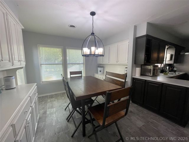 1418 3rd Avenue SW, Ardmore, OK 73401