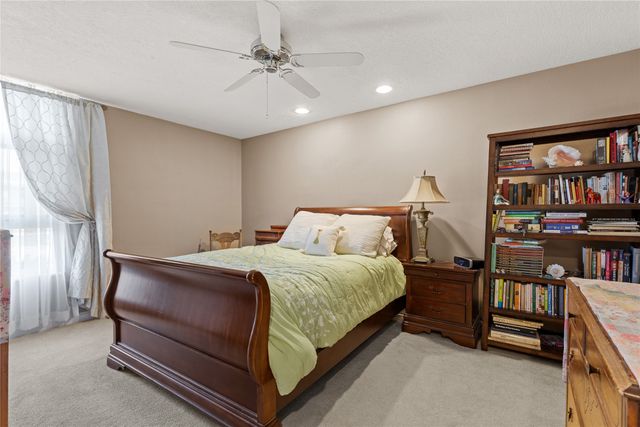 3663 Grand Avenue 107, Des Moines, IA 50312