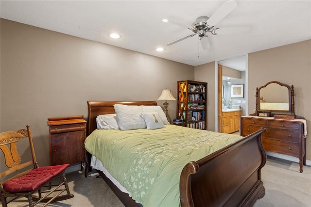 3663 Grand Avenue 107, Des Moines, IA 50312