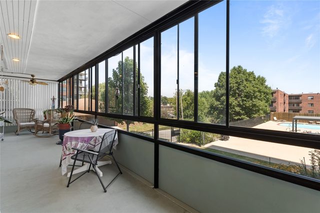 3663 Grand Avenue 107, Des Moines, IA 50312