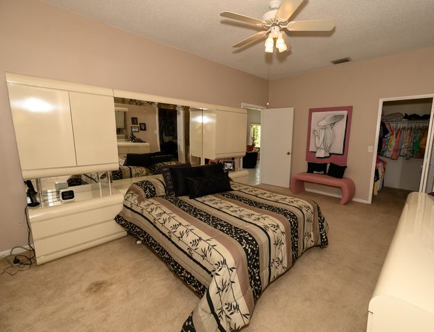 7680 Mansfield Hollow Road, Delray Beach, FL 33446