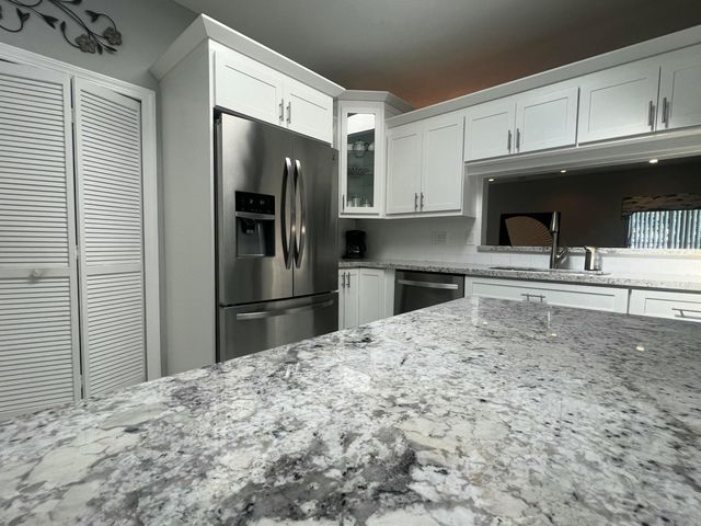 7680 Mansfield Hollow Road, Delray Beach, FL 33446