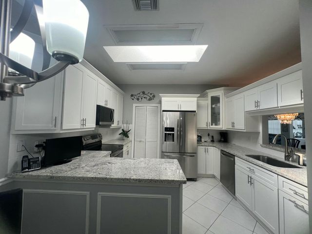 7680 Mansfield Hollow Road, Delray Beach, FL 33446