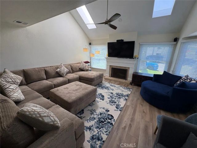 223 14th Street, Huntington Beach, CA 92648