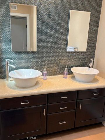 223 14th Street, Huntington Beach, CA 92648