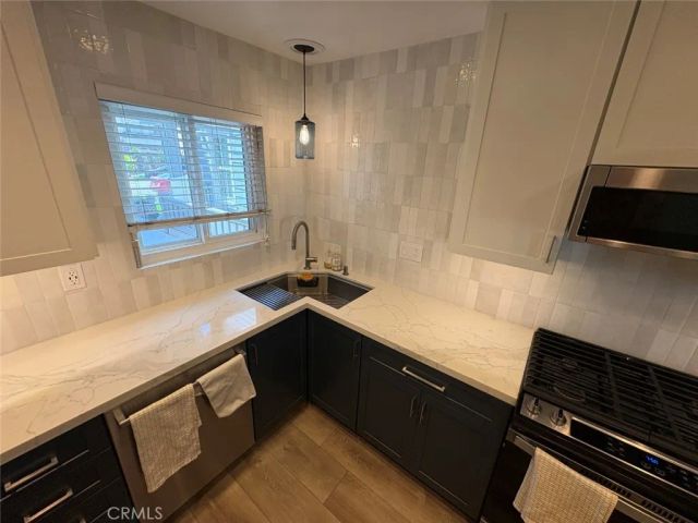 223 14th Street, Huntington Beach, CA 92648