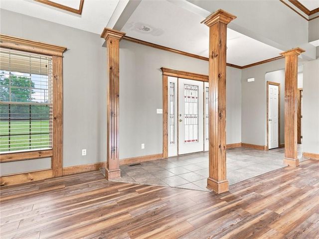 7633 212th Street, Holt, MO 64048