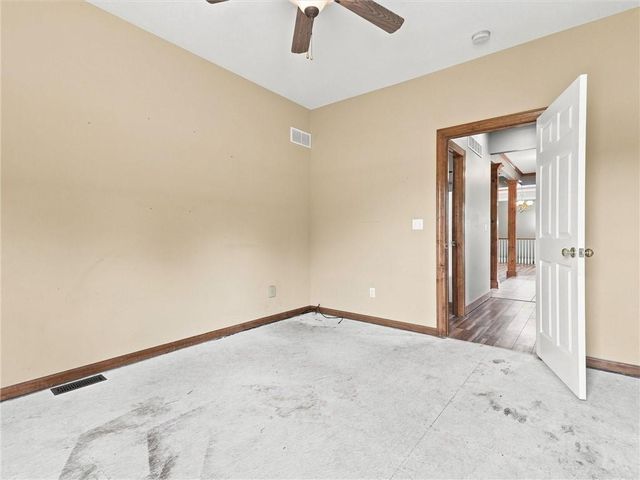 7633 212th Street, Holt, MO 64048