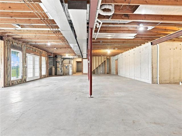 7633 212th Street, Holt, MO 64048