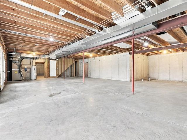 7633 212th Street, Holt, MO 64048