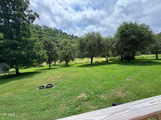 2759 A J Osborne Highway, Blackwater, VA 24221