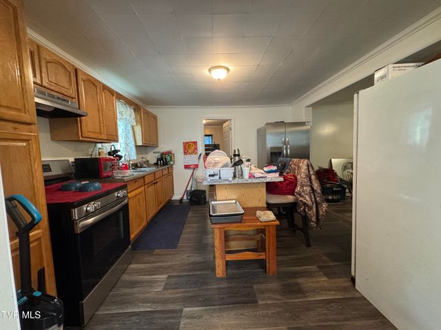 2759 A J Osborne Highway, Blackwater, VA 24221