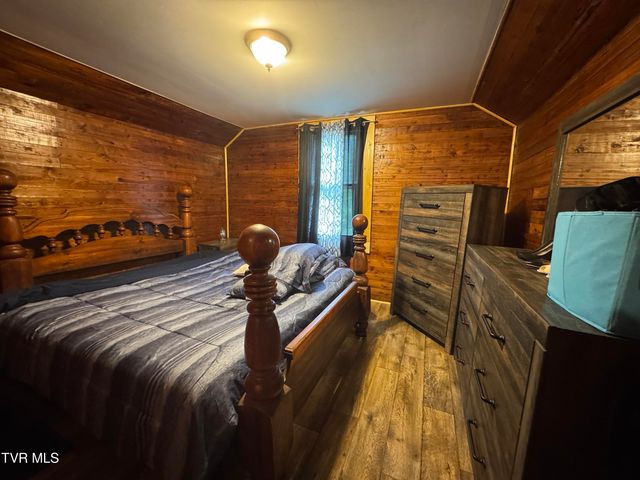 2759 A J Osborne Highway, Blackwater, VA 24221
