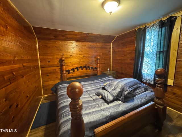 2759 A J Osborne Highway, Blackwater, VA 24221