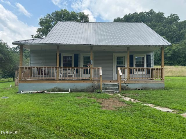 2759 A J Osborne Highway, Blackwater, VA 24221