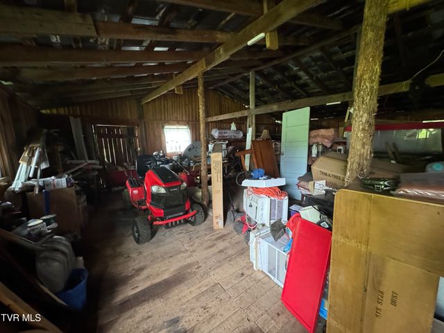 2759 A J Osborne Highway, Blackwater, VA 24221