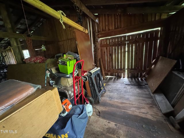 2759 A J Osborne Highway, Blackwater, VA 24221