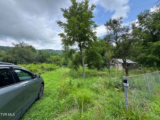 2759 A J Osborne Highway, Blackwater, VA 24221