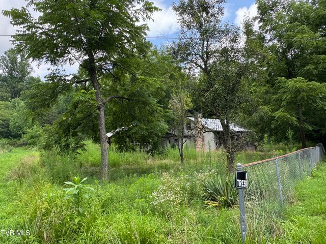 2759 A J Osborne Highway, Blackwater, VA 24221