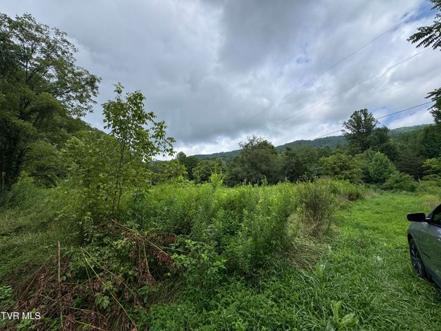 2759 A J Osborne Highway, Blackwater, VA 24221
