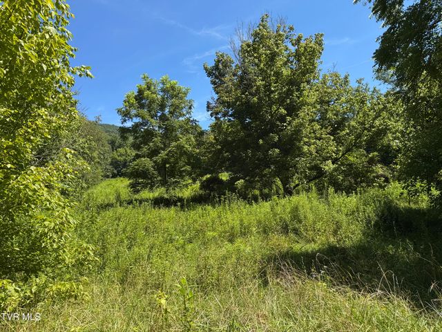2759 A J Osborne Highway, Blackwater, VA 24221