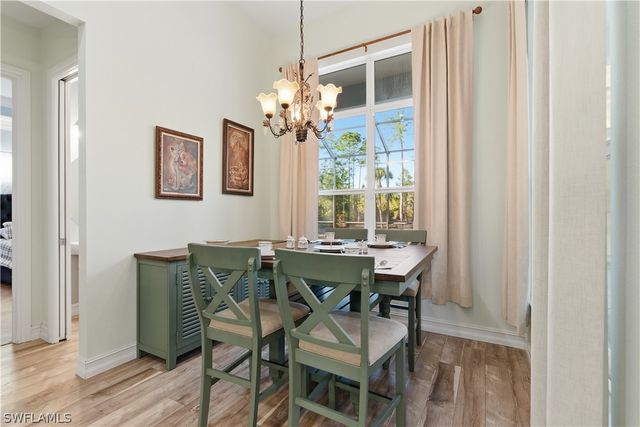 2935 2nd AVE NE, Naples, FL 34120