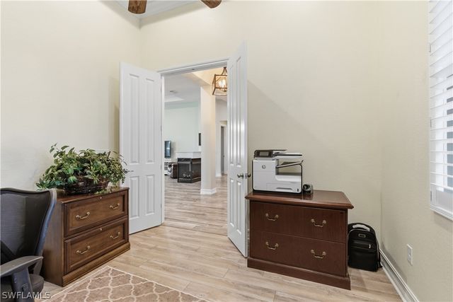 2935 2nd AVE NE, Naples, FL 34120