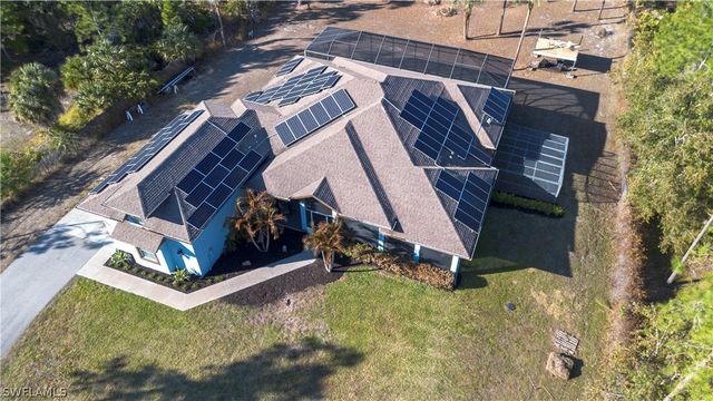 2935 2nd AVE NE, Naples, FL 34120