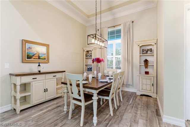 2935 2nd AVE NE, Naples, FL 34120