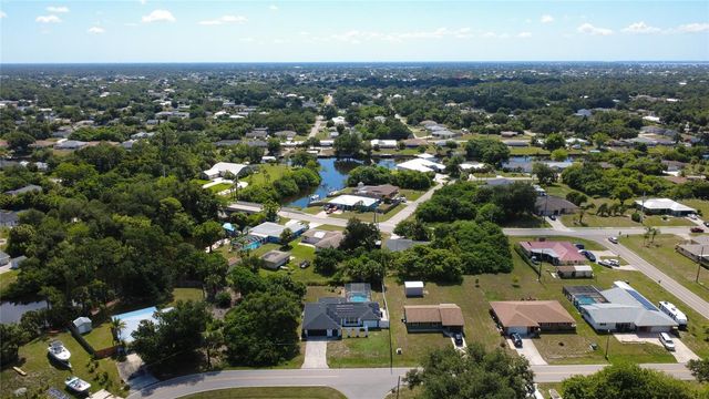 2772 AUBURN BOULEVARD, Port Charlotte, FL 33948