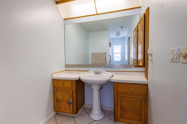 2772 AUBURN BOULEVARD, Port Charlotte, FL 33948