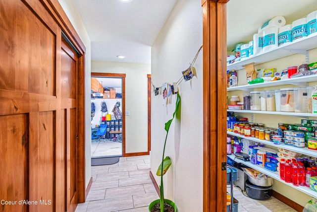 241 N. River Lake Dr., Clark Fork, ID 83811