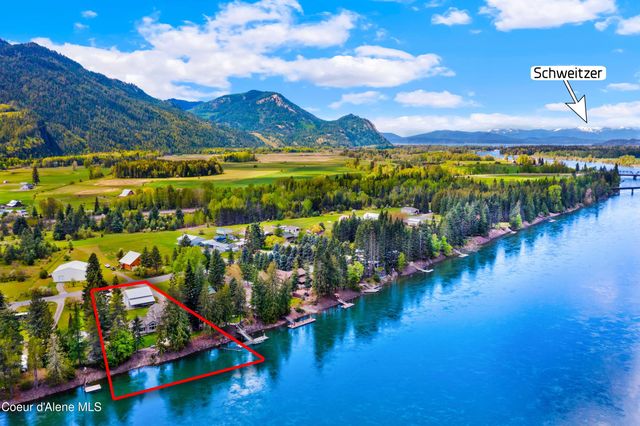 241 N. River Lake Dr., Clark Fork, ID 83811