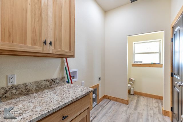 2302 County Road 360, Merkel, TX 79536