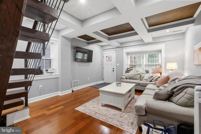 4331 CRESSON ST, Philadelphia, PA 19127