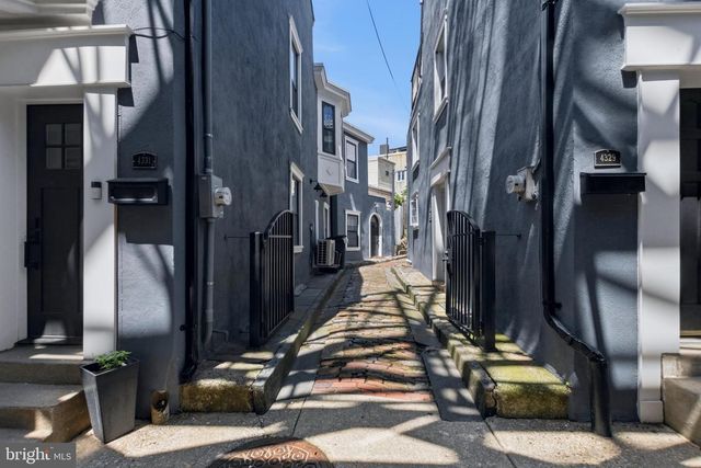 4331 CRESSON ST, Philadelphia, PA 19127